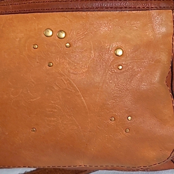Fossil Crossbody with Studded Flowers - Picture 12 of 12